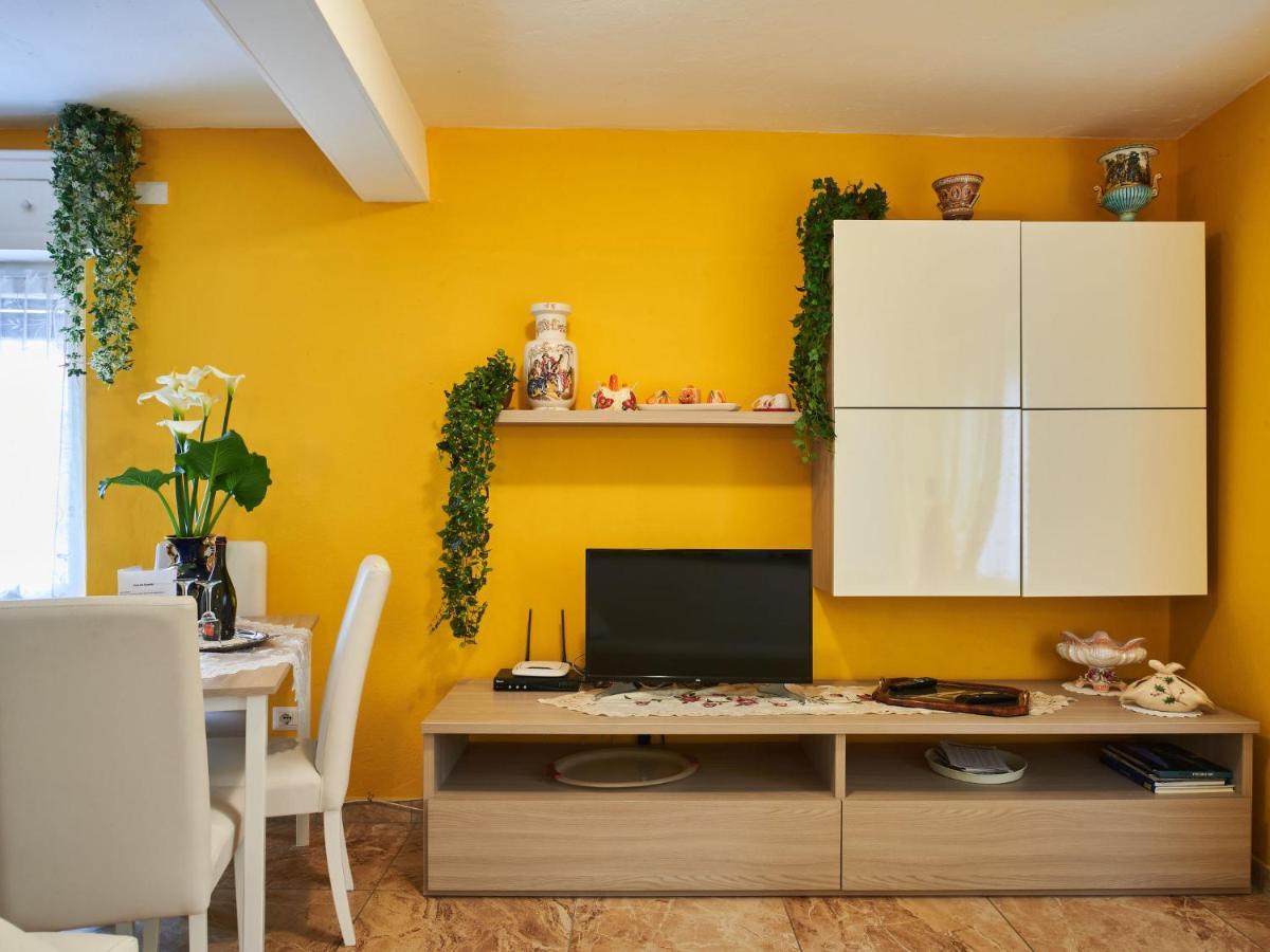 Apartment Casa Del Pergulin - Lmz325 By Interhome Verceia Εξωτερικό φωτογραφία