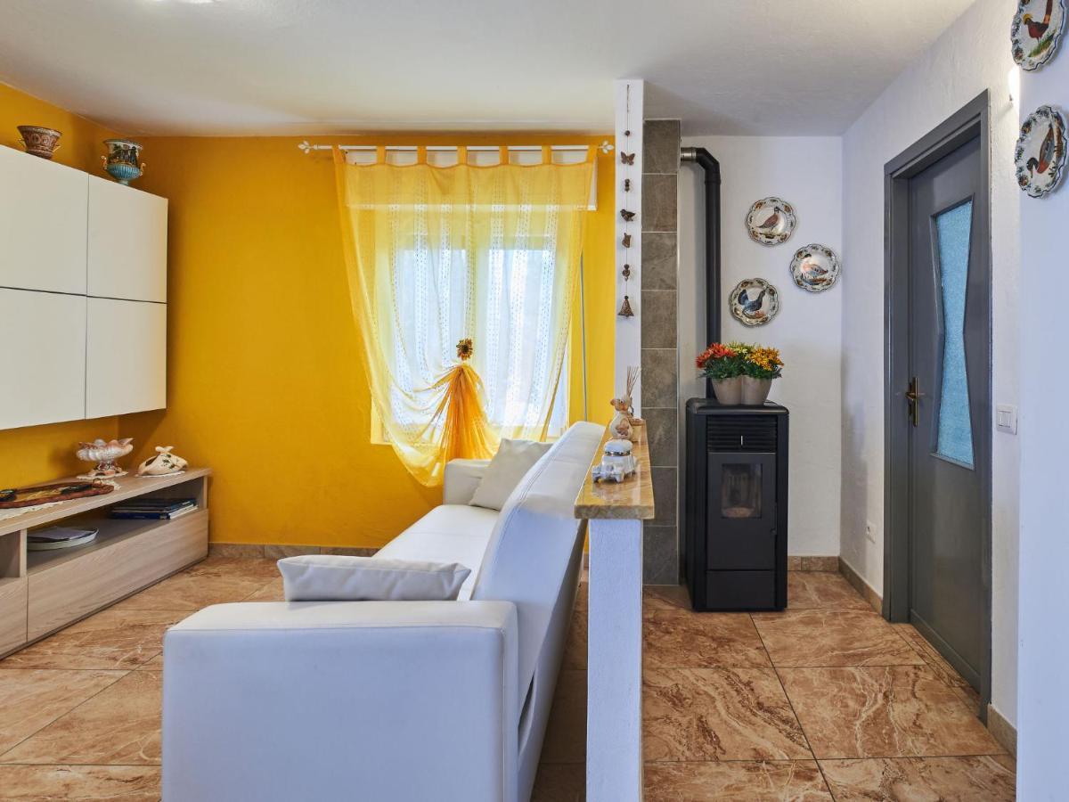 Apartment Casa Del Pergulin - Lmz325 By Interhome Verceia Εξωτερικό φωτογραφία